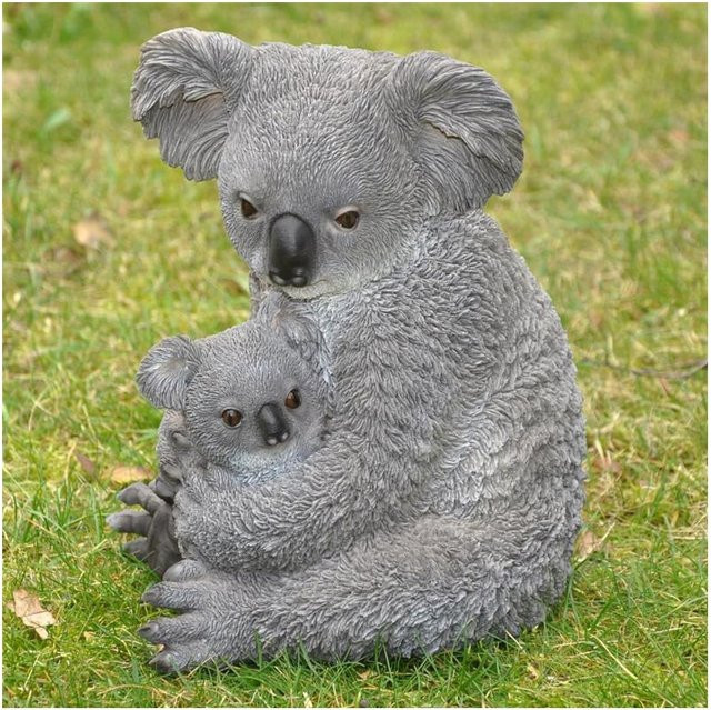 Dazikemo Gartenfigur Mutter & Baby Koalabär in Grau aus Kunststoff - Bild 1