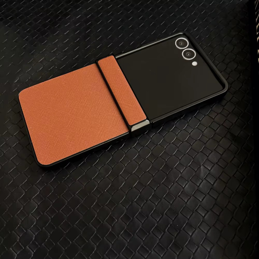 Luxus Leder Handyhülle mit Lichee Muster für Samsung Galaxy Z Flip 7 6 5 4 3 5G in Braun mit Scharnierschutz - Bild 2