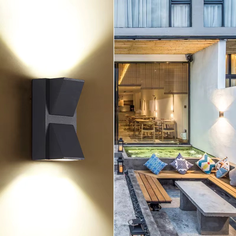 Evelobin Moderne LED Außenwandleuchte aus Metall in Schwarz für Garten, Terrasse und Balkon mit warmweißem Licht - Bild 4