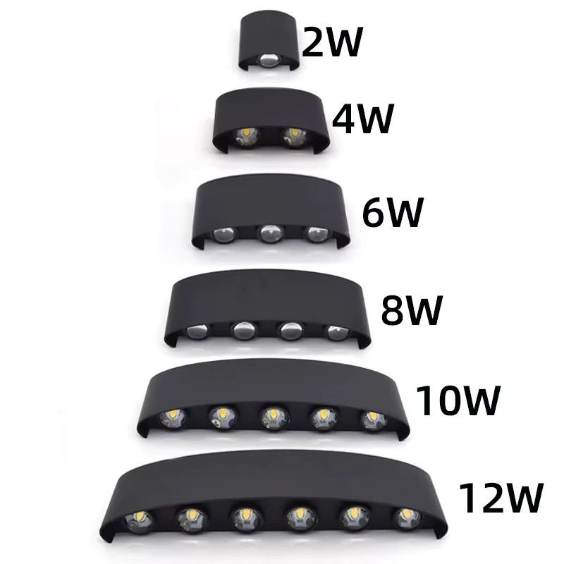 Moderne LED-Wandleuchte aus Aluminium in Schwarz mit Up-Down-Lichtfunktion, wasserdicht IP65 für Garten und Außenbereich sowie warmweißes Licht für Innenräume wie Wohnzimmer oder Treppen - Bild 3