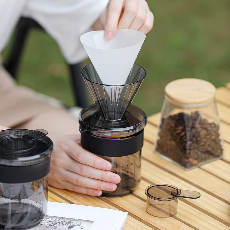 OANKR 3-in-1 Tragbare Übergießkaffeemaschine mit Kaffeefilter, Tasse und Löffel in Grau - Bild 4