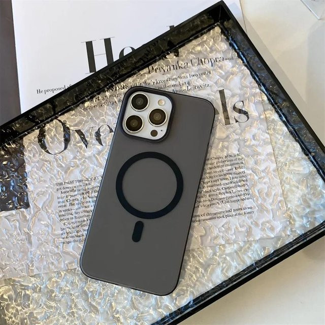 Matte Ultra-Dünne MagSafe Schutzhülle für Apple iPhone 13, Transparent oder Schwarz, Magnetische PC-Abdeckung - Bild 1