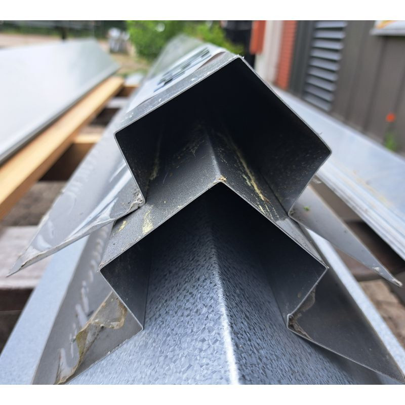 Firstblech aus Aluminium von Friedrich von Lien AG in Graualuminium RAL 9007, Länge: 1,40 m - Bild 1
