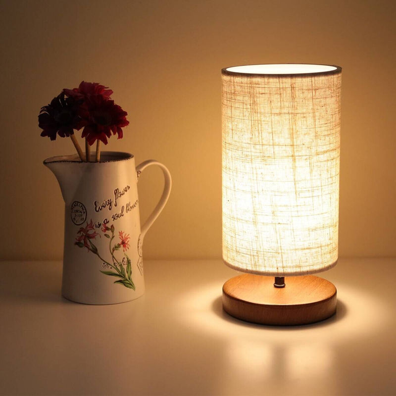 Opviq Tischleuchte in Creme und Beige aus Stoff und Holz im skandinavischen Design, B/H/T: 24 x 31 x 24 cm, E14 - Bild 2