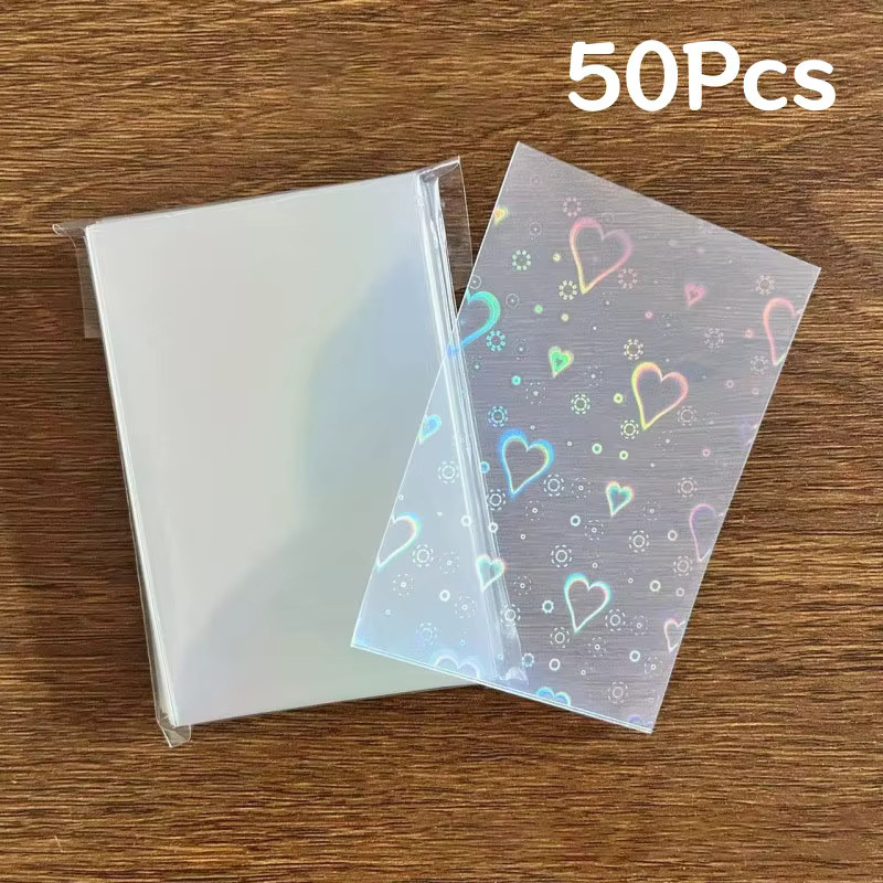 50 Stück transparente Sammelkarten Schutzhüllen mit Laser-Effekt Stern und Herz B/H: 65 x 90 mm - Bild 1