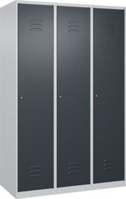 C+P Spind Classic PLUS Garderobenschrank mit 3 Abteilen, Stahlkonstruktion, Zylinderschloss und 4 Garderobenhaken, H x B x T: 185 x 120 x 50 cm - Bild 1