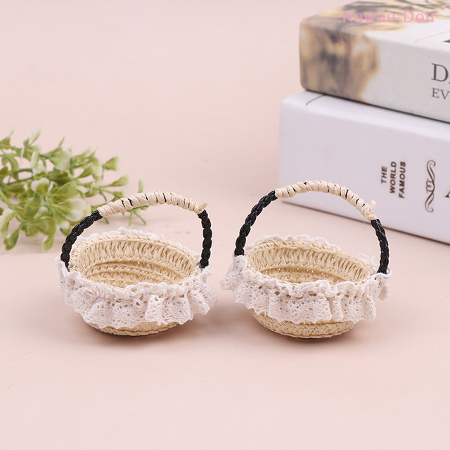 DIAPER&CORED Mini Hand-gewebte Blumen Körbe, Puppenhaus Zubehör, Natur / Holzfarben - Bild 1