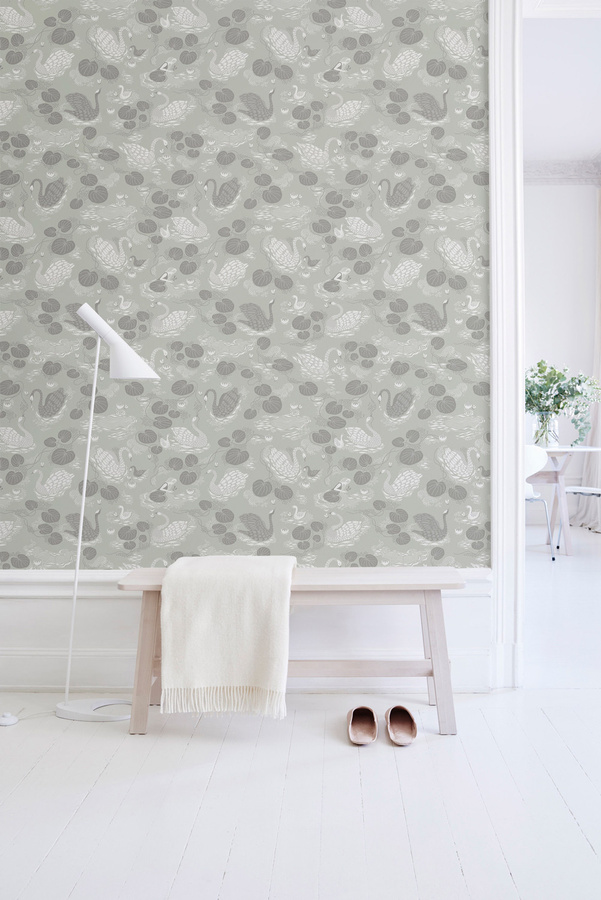 Littlephant Tapete Nobel Nymphs in Dusty Mid Blue mit floralem und botanischem Design aus Vlies - Bild 1