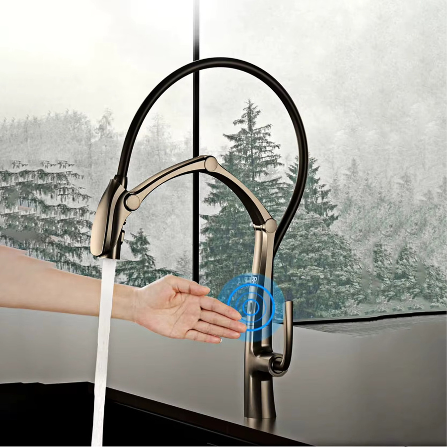 Gestana Küchenarmatur aus Messing in Gunmetal mit LED-Anzeige, Sensor und ausziehbarem 3-Funktionsspray, berührungsloser Hochdruck-Wassersparhahn - Bild 3