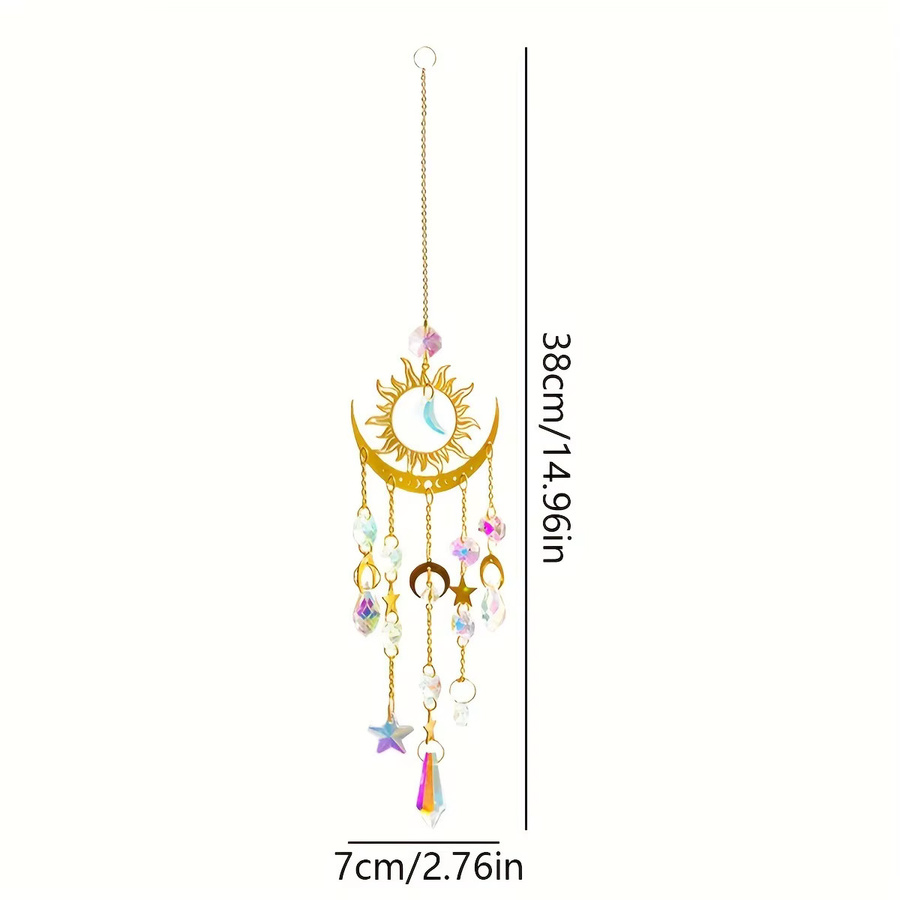 Goldenes Stern und Mond Windspiel aus Metall als geometrischer Anhänger und Sonnenfänger zur Gartendekoration - Bild 3