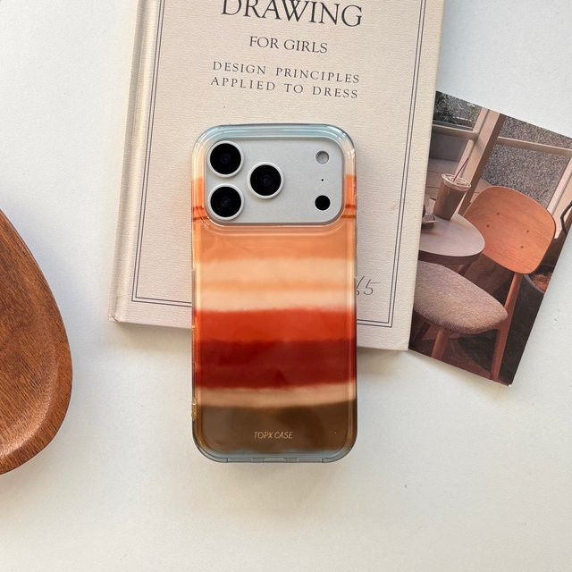 Apple Schutzhülle mit Retro Farbverlauf und erdigen Streifen in Braun für iPhone 17 Pro, iPhone 16, iPhone 15 und iPhone 14 Pro Max - Bild 1