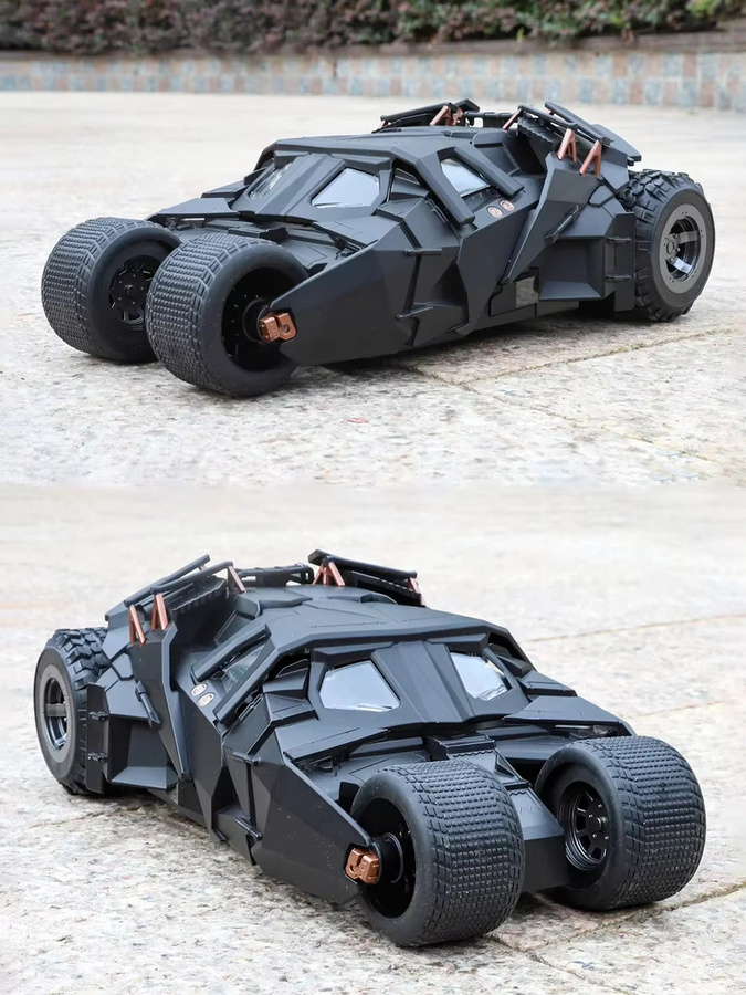 RMZ city Batmobil-Modellauto, Batman, Maßstab 1:24, Metalldruckguss, mit Licht und Ton - Bild 6