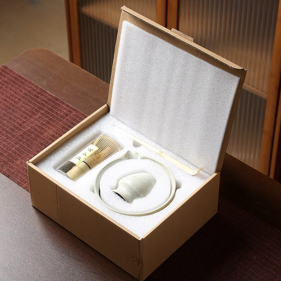 MYVIT Japanisches Matcha Tee-Set aus Bambus mit Schneebesen und Teelöffel, 6-teilig, Braun und Beige - Bild 2