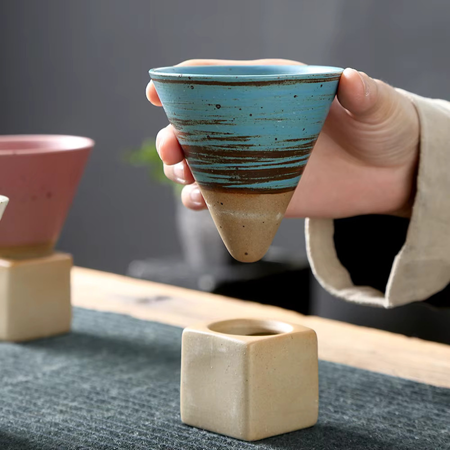 MYVIT Japanische Retro-Keramik-Kaffeetasse mit Blumenmuster in Weiß aus Porzellan und Keramik - Bild 2