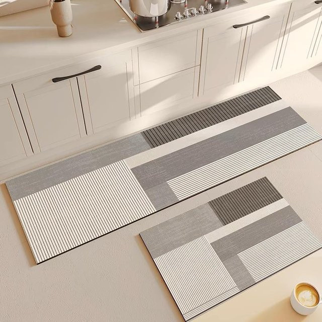 2er-Set BC-Warm Home Japanische Küchen- und Badematten aus Diatomeenerde, rutschfest und wasserdicht, Farben: Beige und Grau, B/T: 50 x 80 cm und 50 x 160 cm - Bild 1
