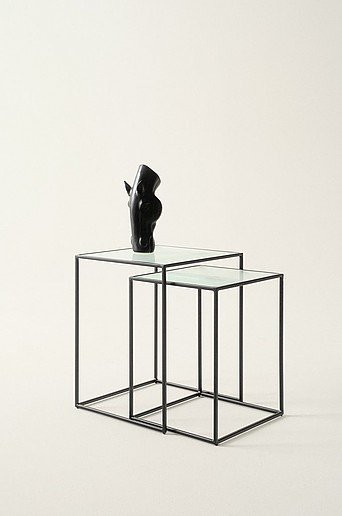 VRETA Beistelltisch 2er-Pack mit Glasplatte und Metallgestell in Schwarz, B/T/H: 40 x 40 x 50 cm und 40 x 40 x 40 cm - Bild 1