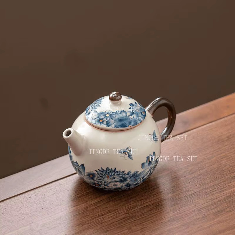 Ru Ofen Keramik Teekanne mit Tee-Infuser in Weiß mit Schmetterlings- und Blumenmuster - Bild 4