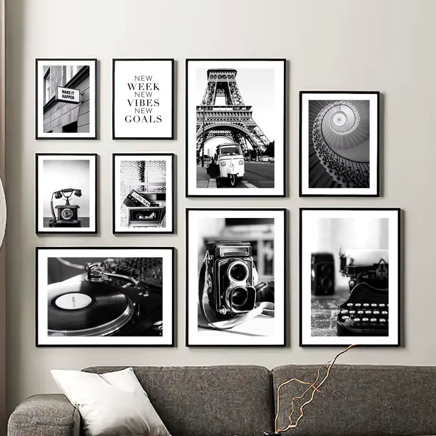 Minimalistisches Paris Fotografie-Poster von AZNM in Schwarz-Weiß zum Aufhängen - Bild 3