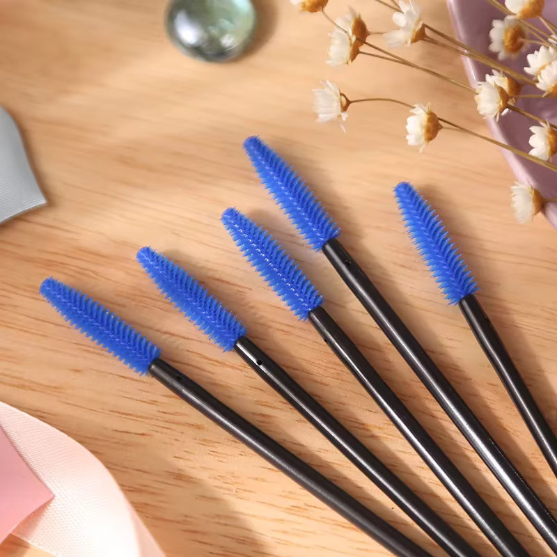 CNKESS Wimpern Pinsel Mascara Stick Applikator, 50 Stück, Schwarz, Unisex - Bild 1