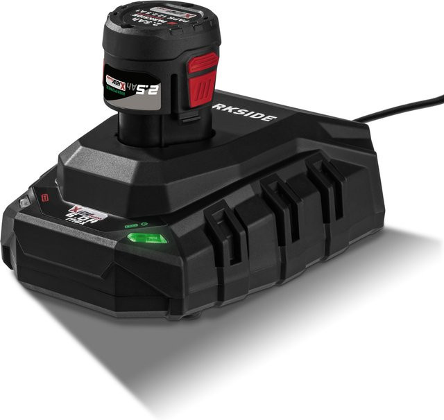 Parkside Performance Akku-Set Schwarz: 12 V / 2,5 Ah Akku PAPK 12 2.5 A1 und Ladegerät PLGK 12 6.0 A1 - Bild 1