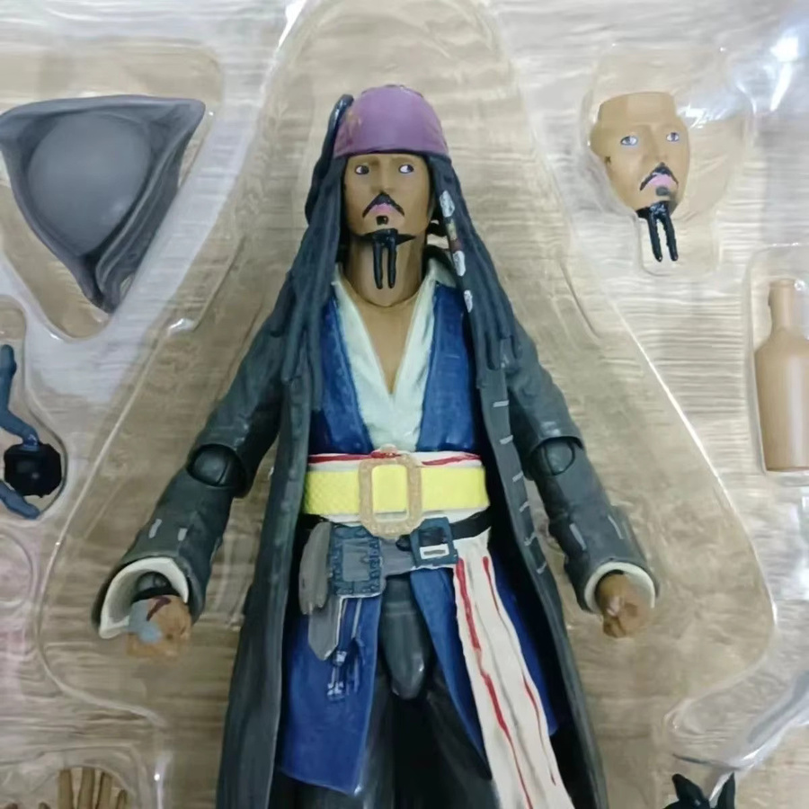 Bandai Fluch Der Karibik Jack Sparrow, Action Figure, bewegliche Statue, 16 cm, ab 3 Jahren - Bild 4