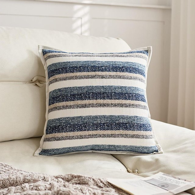JMG Clothing Jacquard-Kissenbezug mit Streifenmuster aus Polyester in Grau und Blau, B/T/H: 45 x 45 x 45 cm - Bild 1