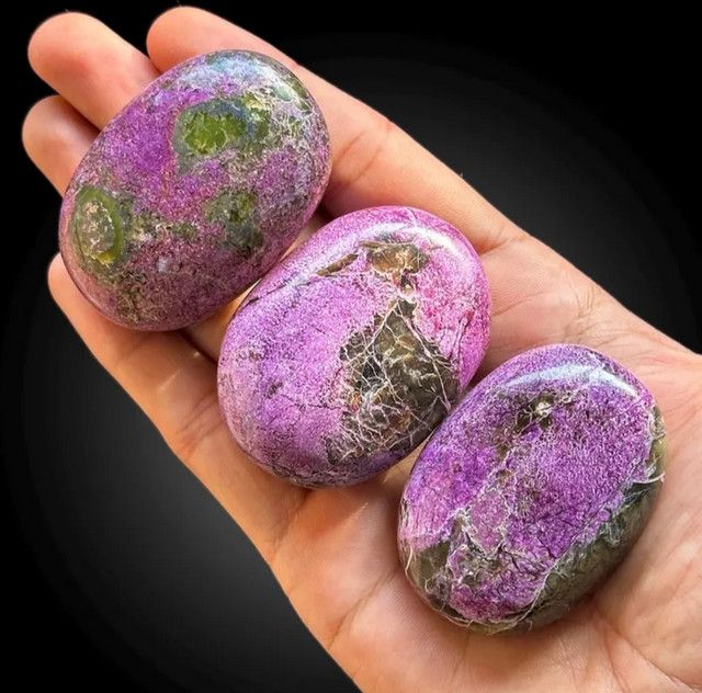 CrystalHola Atlantis-Kristall-Palmenstein in marmoriertem Grün und Violett - Bild 1