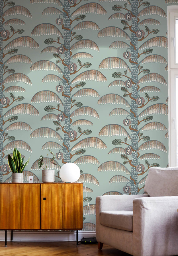Josephine Munsey Tapete Palm Stripe in Radmoor Blue – Botanisches Streifenmuster aus Vlies - Bild 1