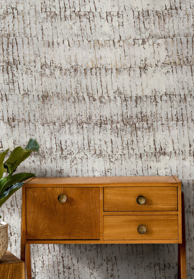 Isidore Leroy Mural Ecorce Caramel Vlies Tapete in Braun, Grau und Beige mit abstraktem Mid-Century Design - Bild 1
