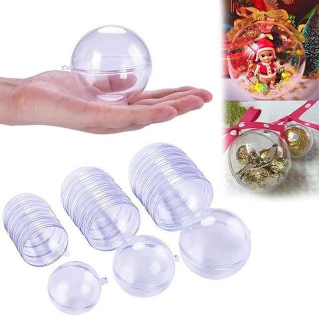 Transparente Weihnachts-Dekokugel aus Kunststoff als offene Geschenkbox zum Aufhängen - Bild 1