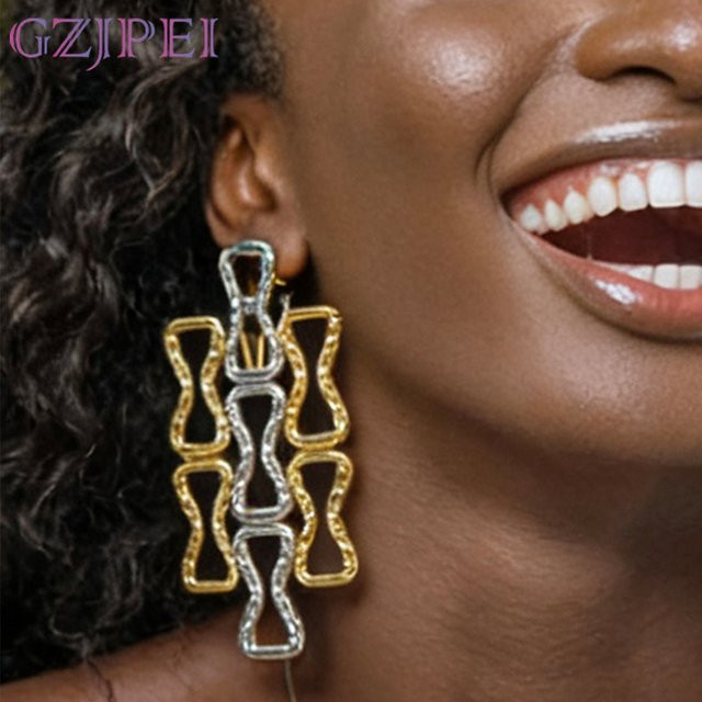 GZJPEI Ohrringe, zweifarbig, Hohldesign, geometrisch, Damen - Bild 1