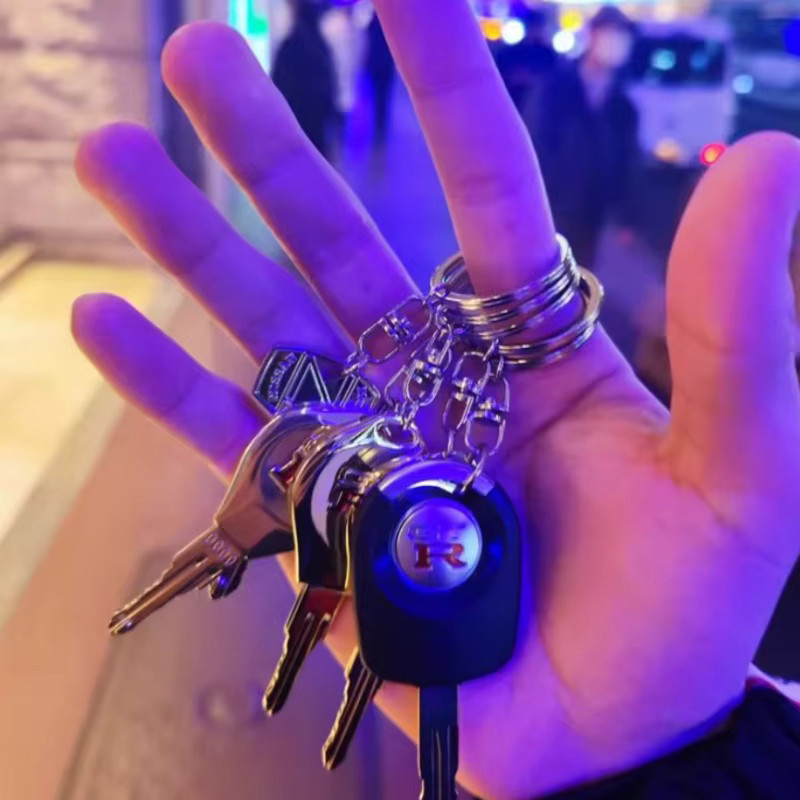 Bandai Namco Nissan GT-R Sammler-Schlüsselanhänger, Taschenanhänger - Bild 5