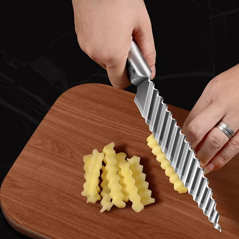 PLYS Wellenmesser aus Edelstahl in Silber, geschärftes Kartoffelmesser zum Schneiden von Rettich und Kartoffeln - Bild 3