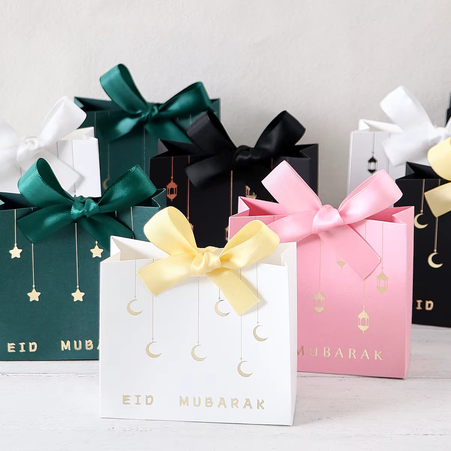 Set aus 5 Mini-Luxus-Geschenkboxen für die Feiertage in Rosa mit goldenen Laternen- und Sternen-Motiven, B/T/H: 11,5 x 10 x 4,5 cm - Bild 4