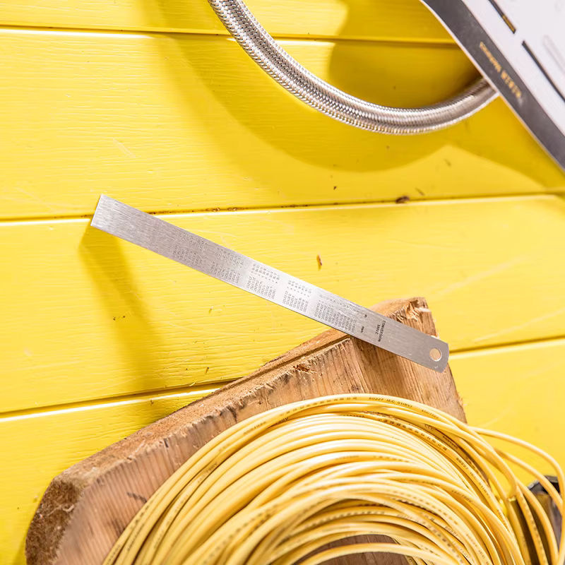 Deli Multifunktionales Edelstahl-Lineal in Silber für die Holzbearbeitung - Bild 4