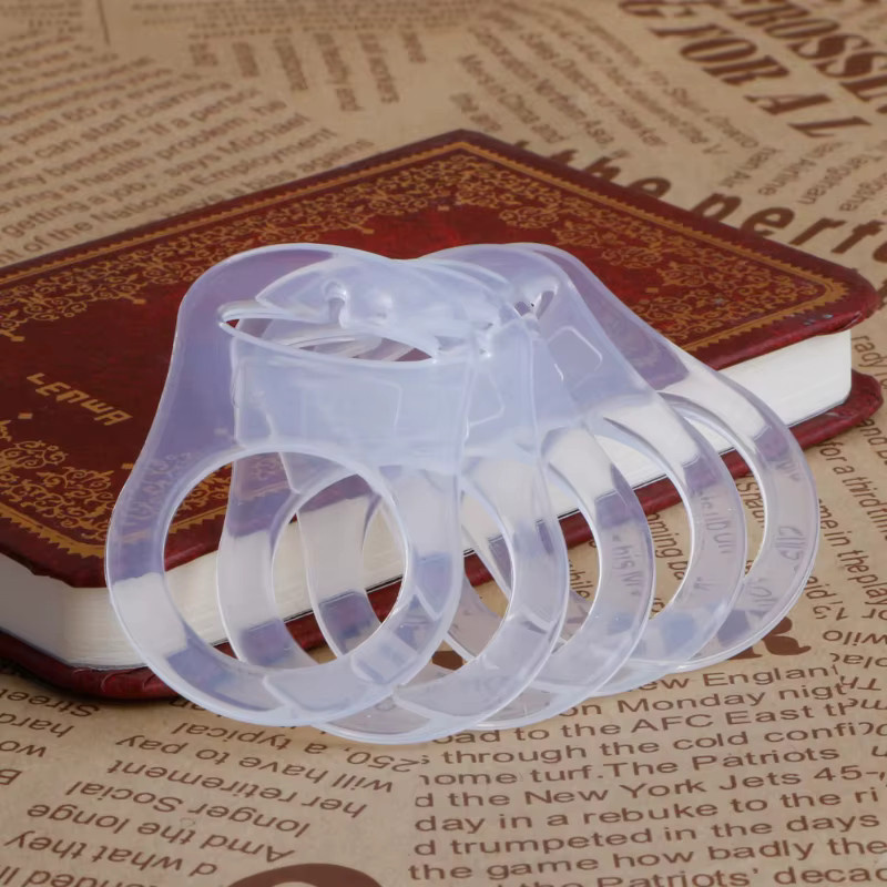 5 Stück Silikon Baby Schnuller Halter Clip Adapter Ringe in Multicolour und Transparent für Neugeborene - Bild 2