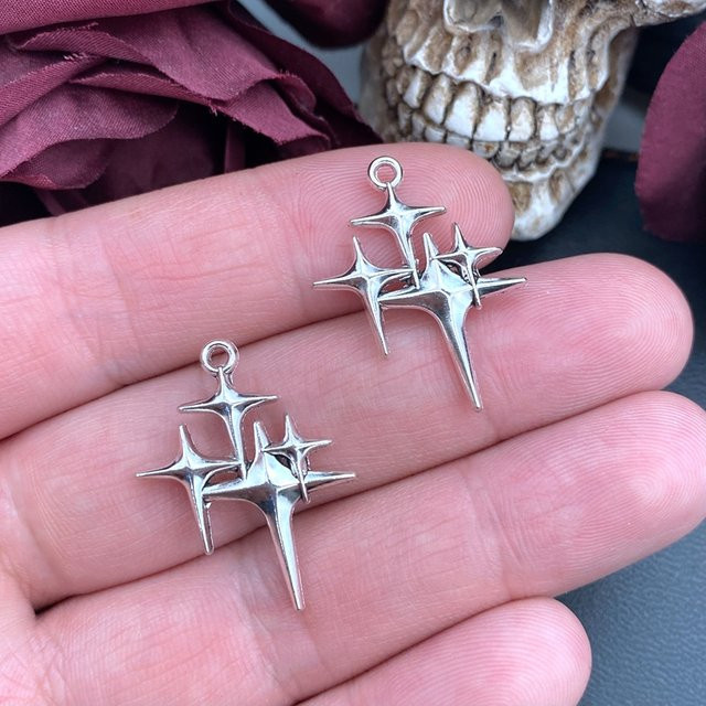 LKLRYWBD Charms Anhänger, Zinklegierung, Silber, Kreuz Stern, Unisex - Bild 1