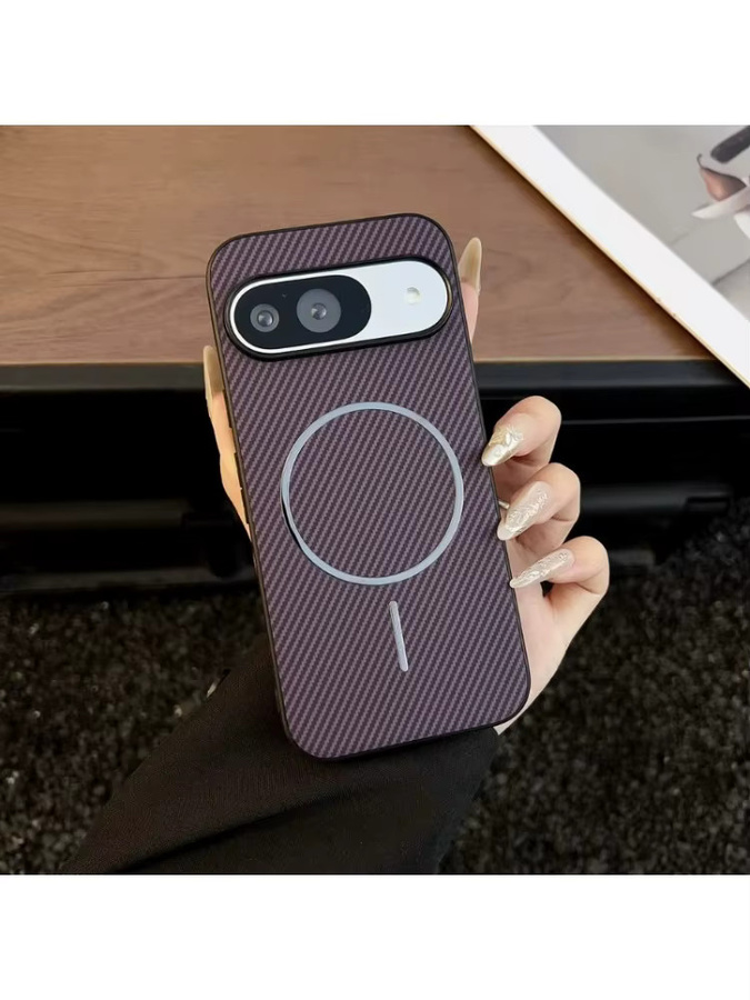 Schlanke magnetische Schutzhülle mit Kohlefaser-Textur für Google Pixel 10, 9 Pro XL, 9a und 8a in Schwarz, stoßfest und kompatibel mit kabellosem Laden - Bild 2