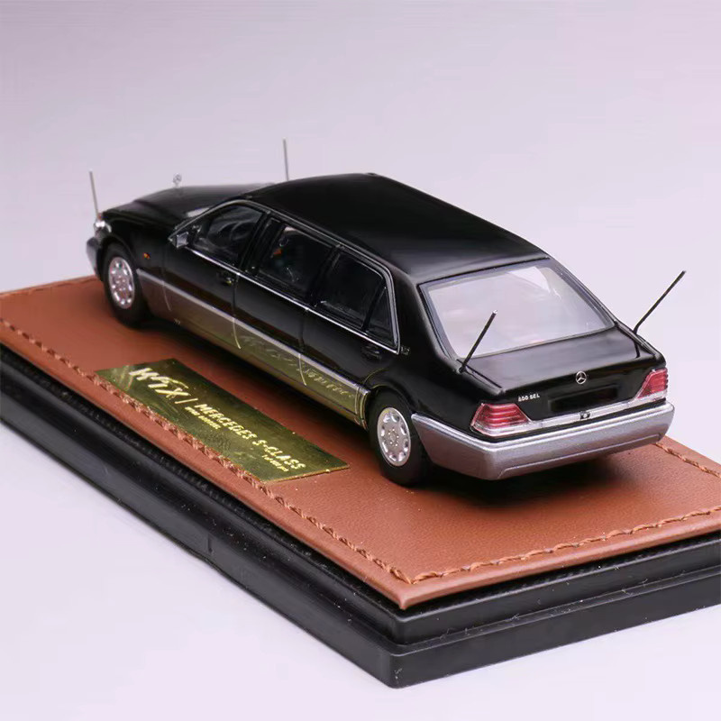 Bburago Benz Pullman 600 Osel W140, Modellauto, 1:64, Metall, Schwarz - Bild 3