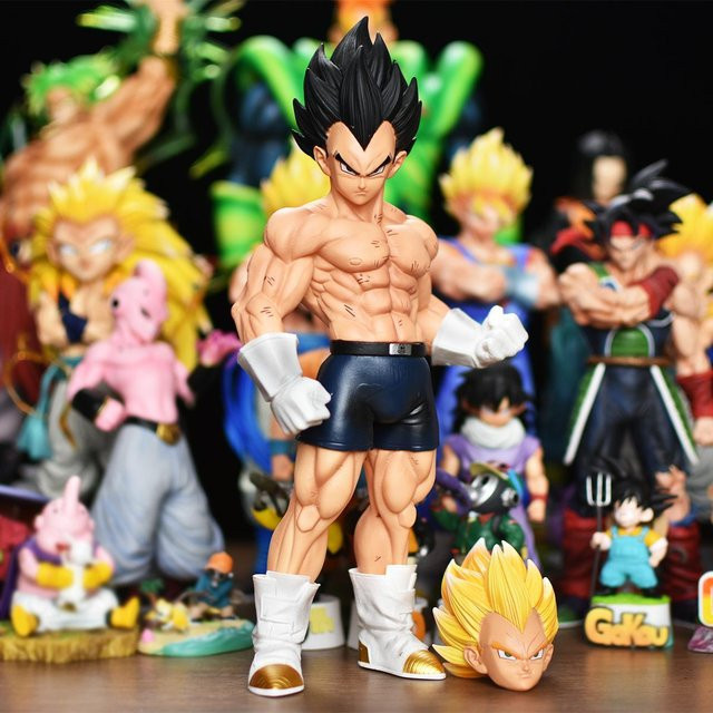 Fashnics Dragon Ball Z Vegeta Actionfigur, weiß, ab 14 Jahren - Bild 1