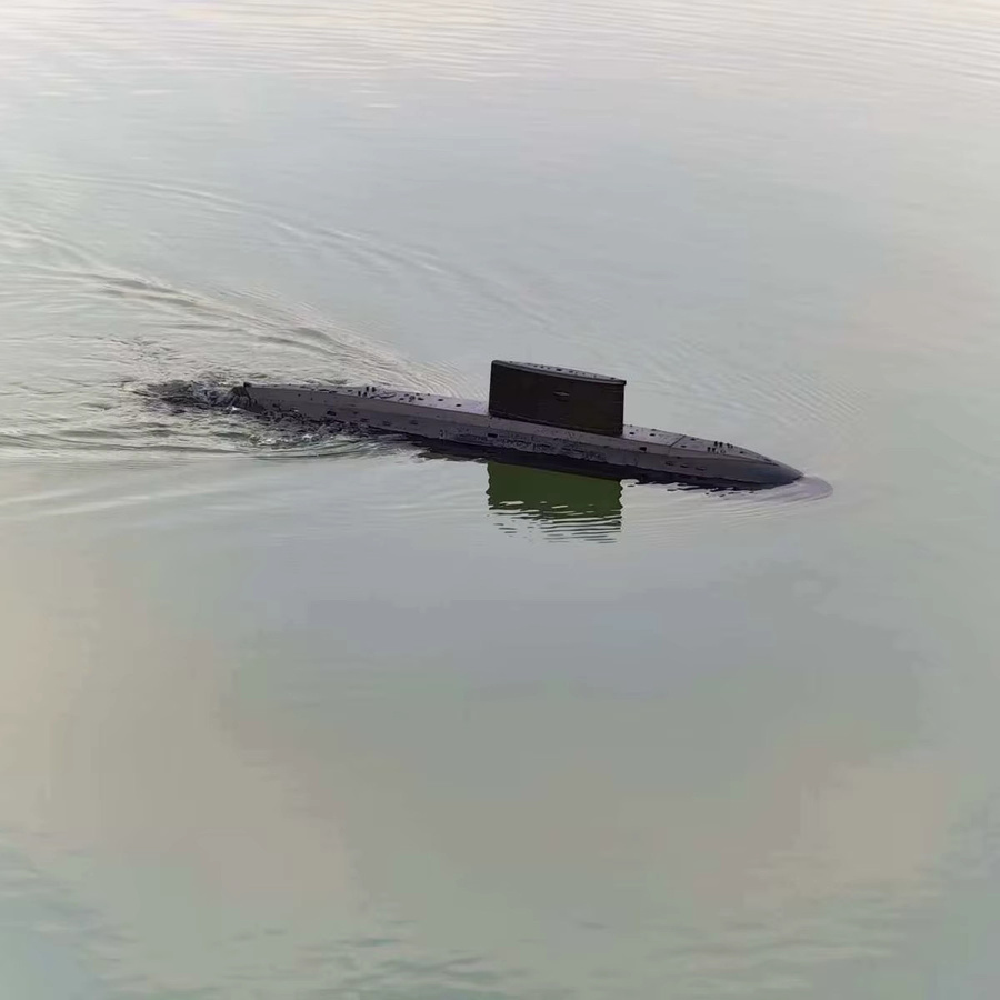 AT 99 MODEL RC U-Boot, Schiffsmodell, 1:72, tauchfähig, ferngesteuert - Bild 2