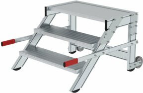 MUNK Günzburger Aluminium-Arbeitspodest fahrbar mit 3 Stufen in Silber - Bild 1