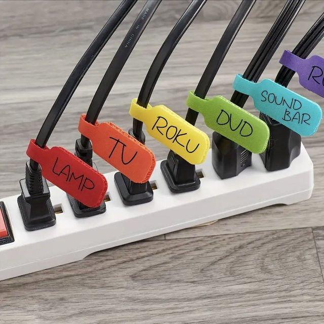 Bunte beschreibbare Kabelbinder aus Kunststoff zur Organisation und Identifikation von Kabeln in Multicolor - Bild 1