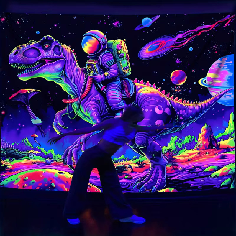 VIKAMA Wandteppich mit Astronaut und Dinosaurier-Motiv, fluoreszierender Hängestoff in Multicolour, B/H: 60 x 40 cm - Bild 3