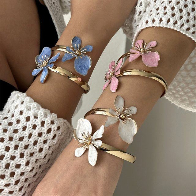 RINHOO FRIENDSHIP Armreif, Emaille-Blumen, vergoldetes Metall, Damen, rosa, weiß, blau - Bild 1