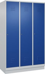 C+P Spind Classic PLUS Garderobenschrank mit Sockel, 3 Abteile, Stahl, grau/blau, H x B x T: 195 x 120 x 50 cm - Bild 1