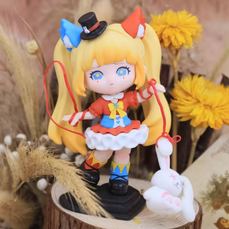 Miroo Circus Carnival Series Blind Box Little Fox Ornament Dekoration aus Kunststoff in Mehrfarbig - Bild 1