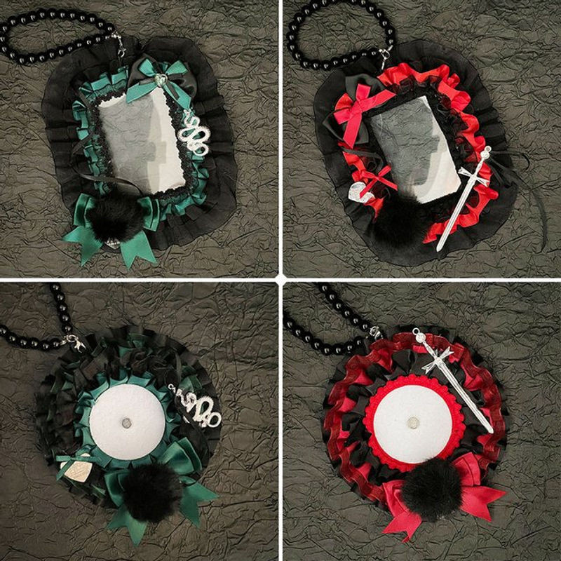 Dark Magic Era Abzeichenhalter und Fotokartenhalter für Anime- und Cartoon-Merchandise, mehrfarbig, hängend - Bild 1