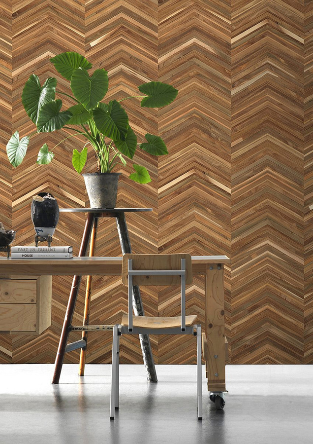 NLXL Tapete Timber Strips TIM-06 Teak on Teak Chevron in Braun mit geometrischem Design aus Vlies - Bild 1