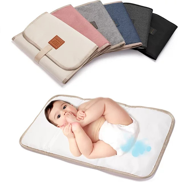 vvocci Faltbare Baby-Wickelunterlage aus wasserdichtem Oxford-Textil in Grau - Bild 1